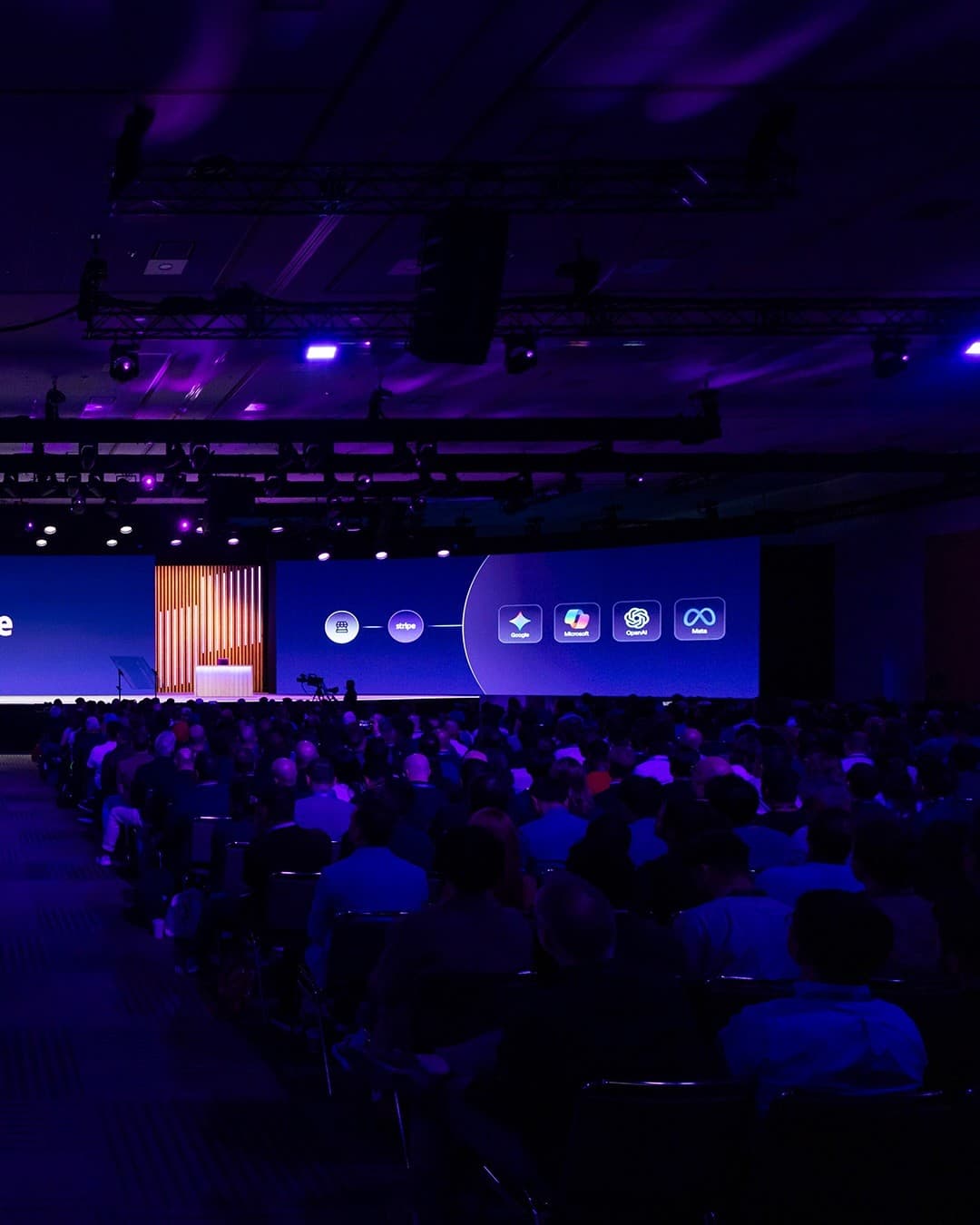 How to Decide the Best Event Format: In-Person, Virtual, or Hybrid?